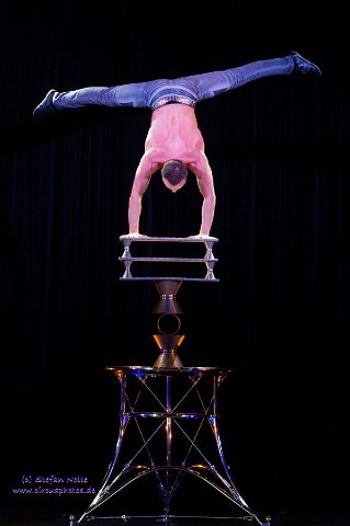 0206NTH2013(c)Stefan Nolte www.circusphotos.de resized